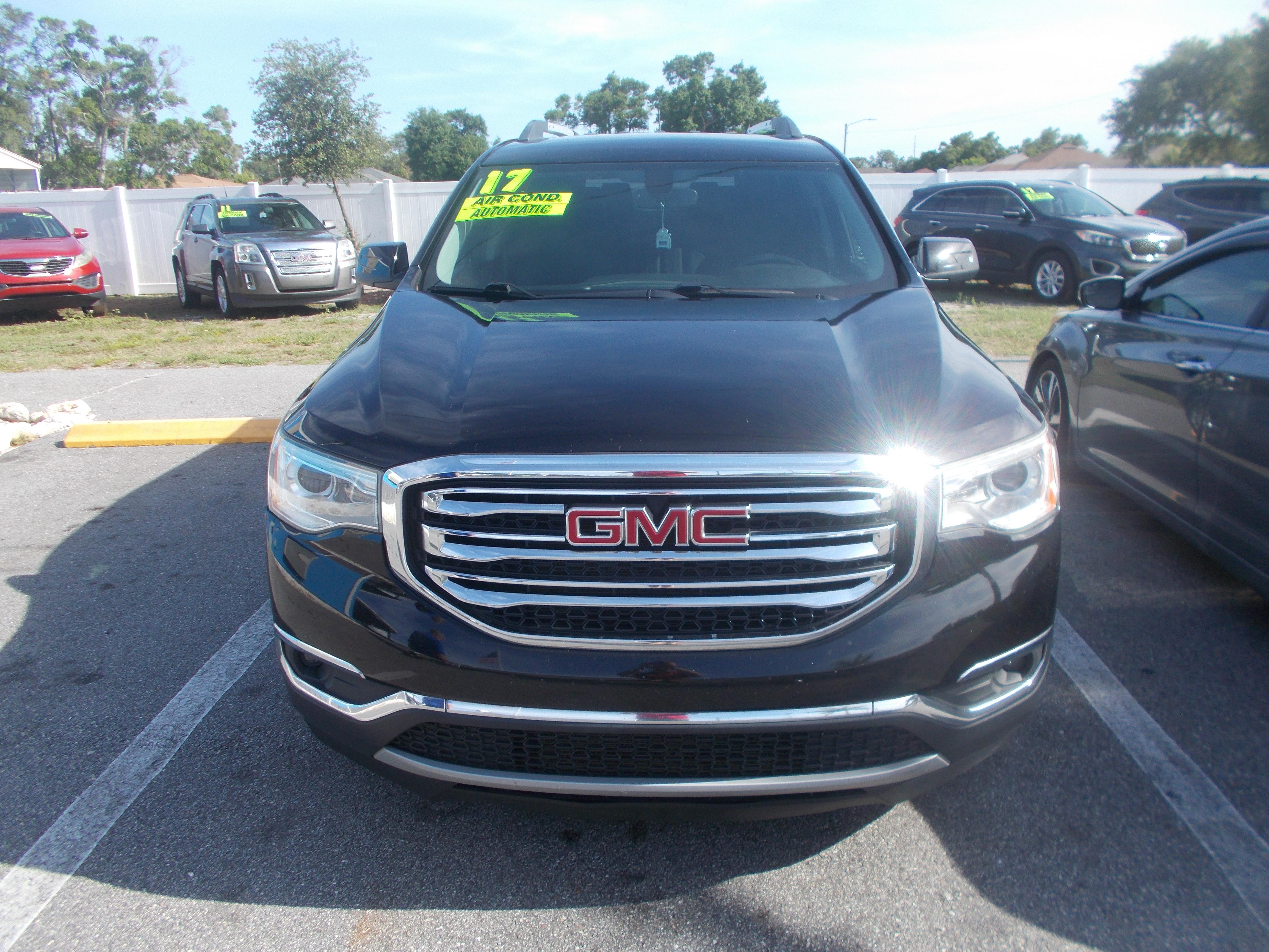 2017 GMC Acadia SLT-1 FWD's photo