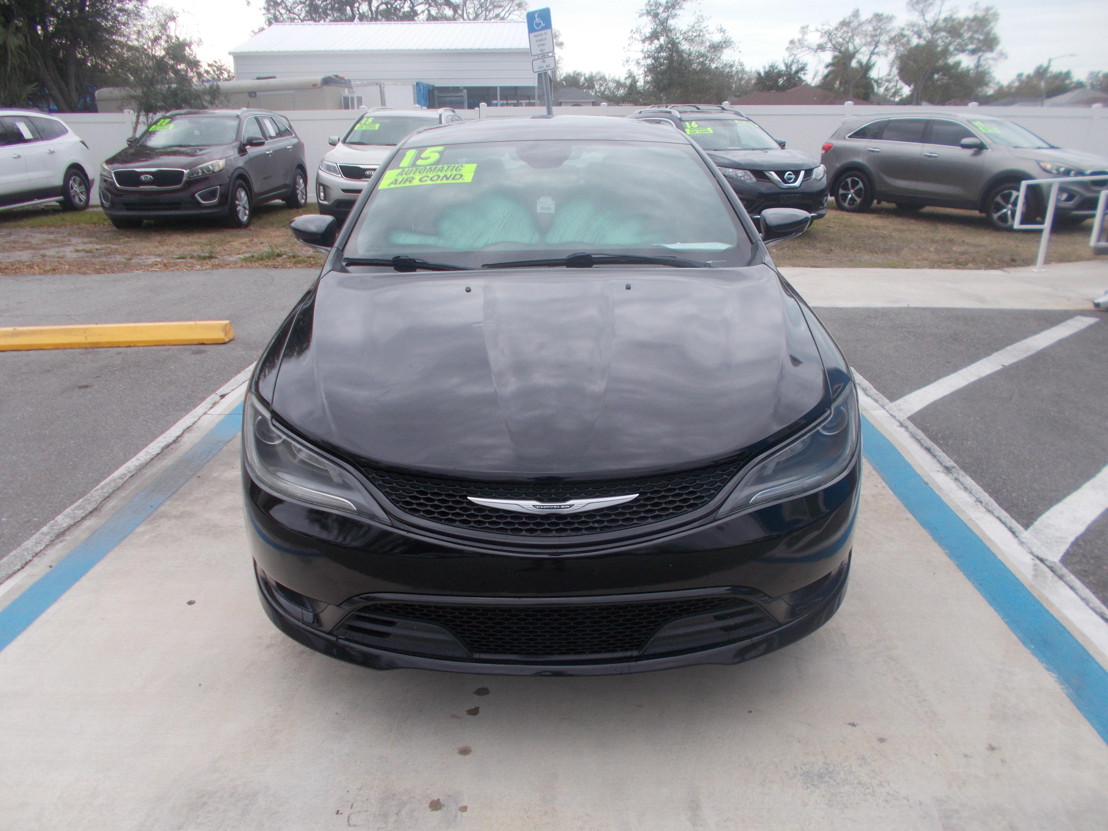 2015 Chrysler 200 S