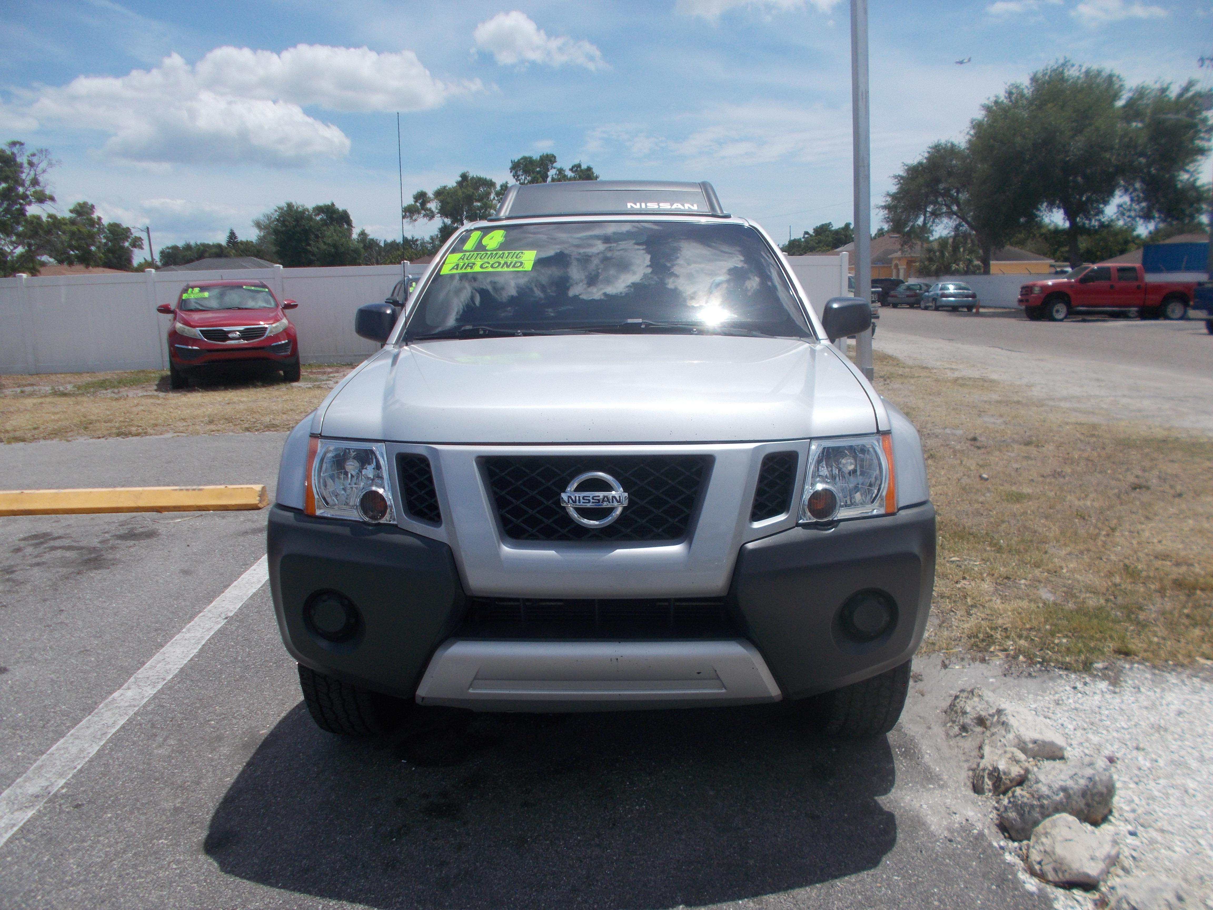2014 Nissan Xterra S 4x2 AT's photo